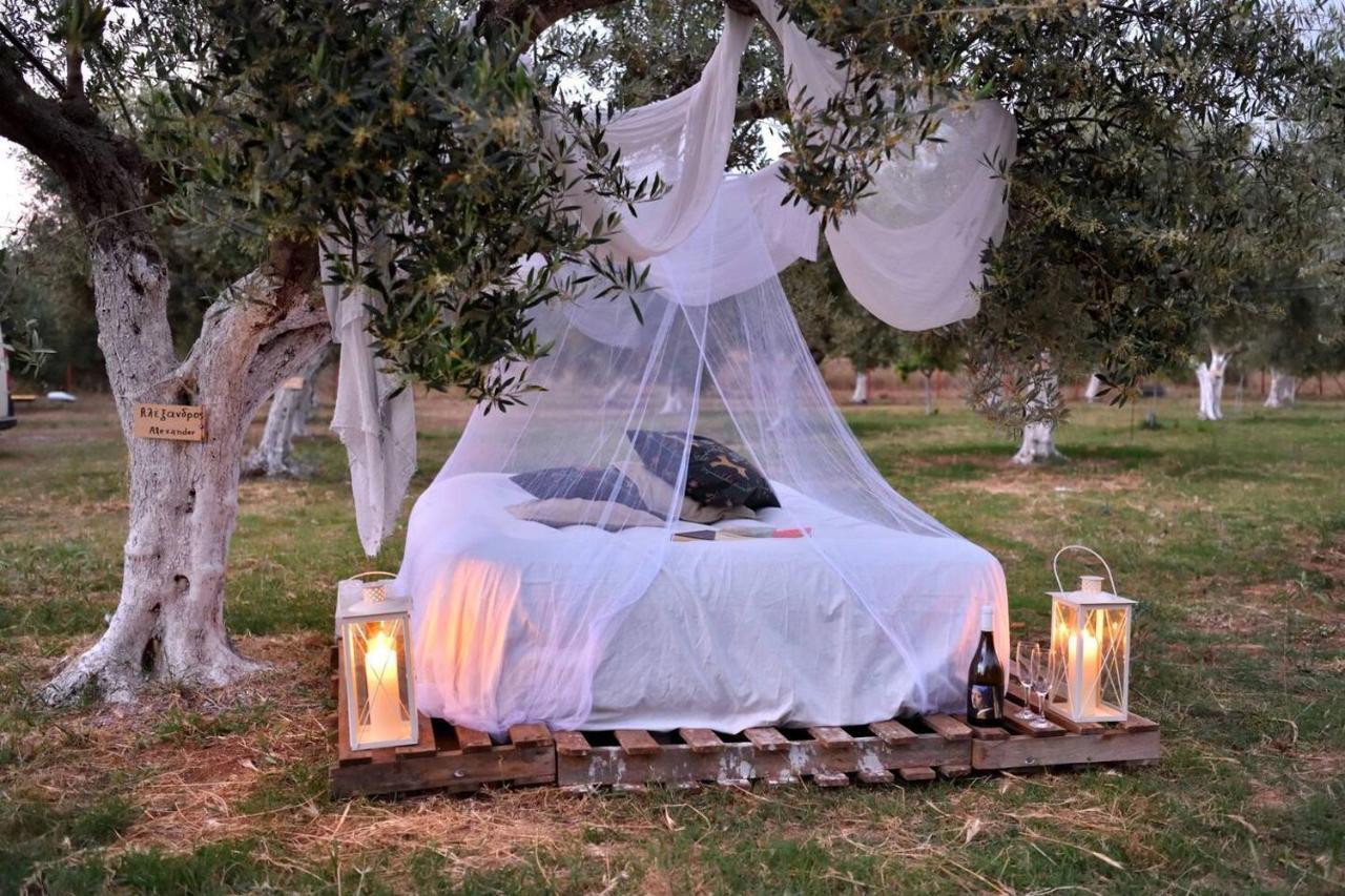Glamping At A Lovely Tent In Skiaxtro- Marathopoli Villa ภายนอก รูปภาพ
